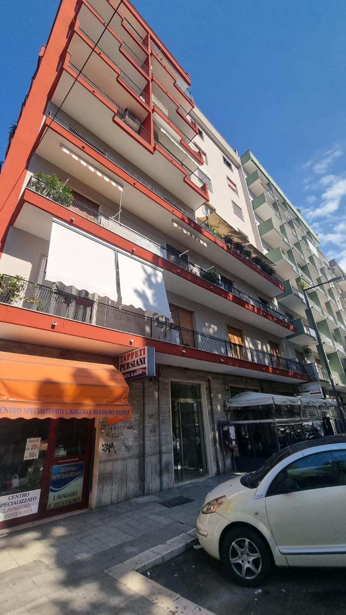 Repubblica Rooms Bari Exterior photo