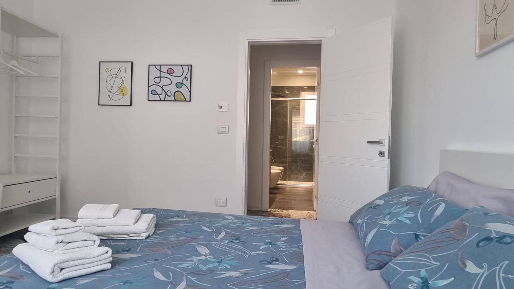 Repubblica Rooms Bari Exterior photo